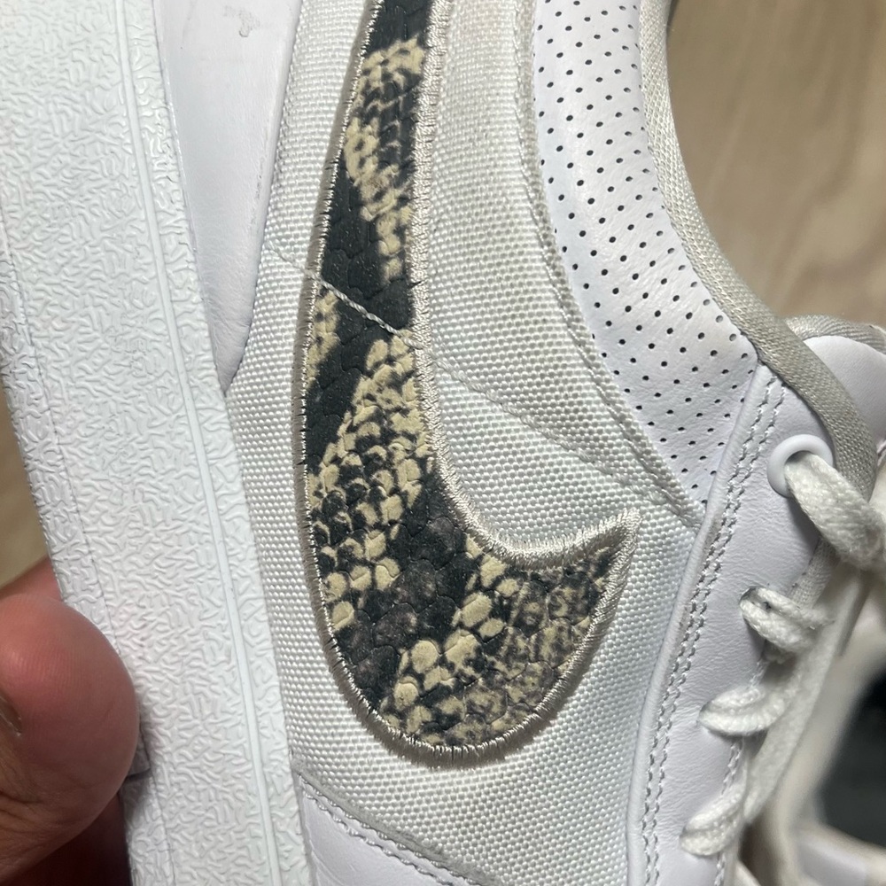 Nike Book 1 Basketball Shoes Size 11 White Rattlesnake Devin Booker - Picture 10 of 10